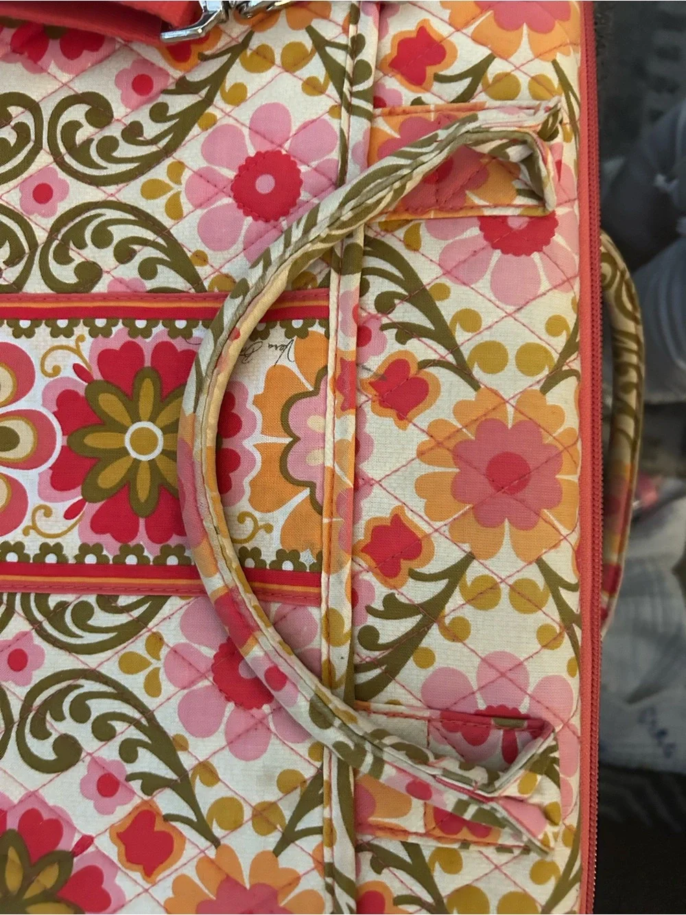 Vera Bradley Quilted Floral hard shell Laptop Tote Bag in Pink & Orange